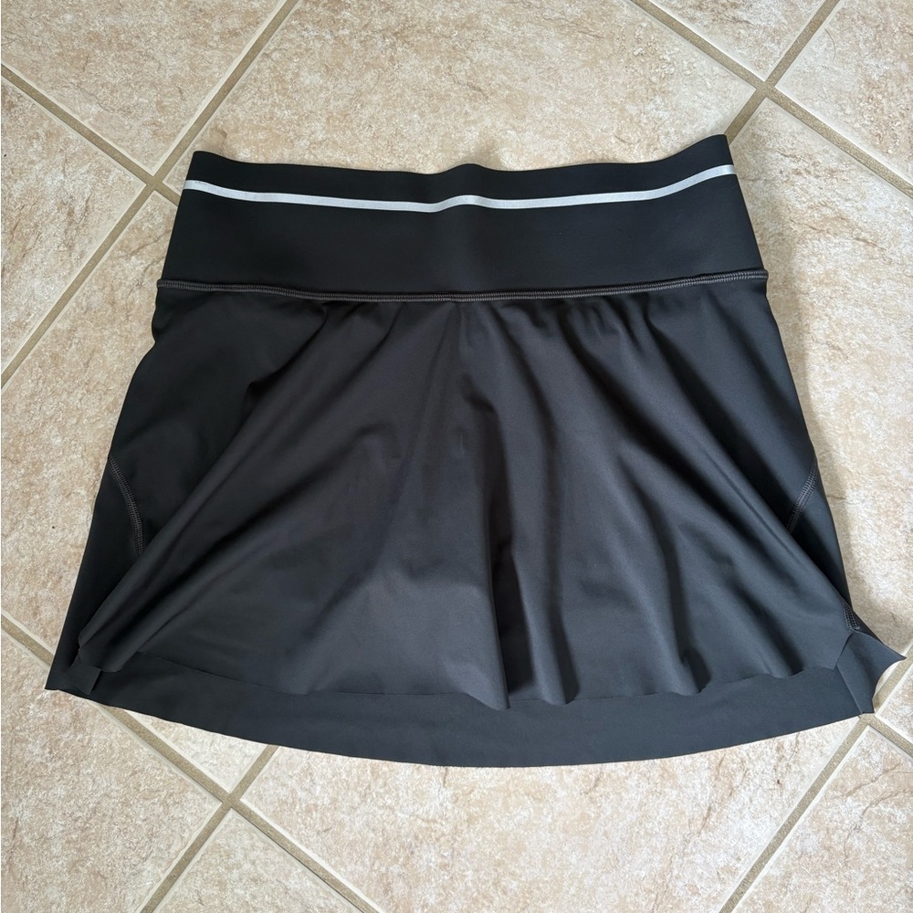 Womens Athleta Sonic Skort Tennis Black Reflective Stretch Pull On 291780 sz S